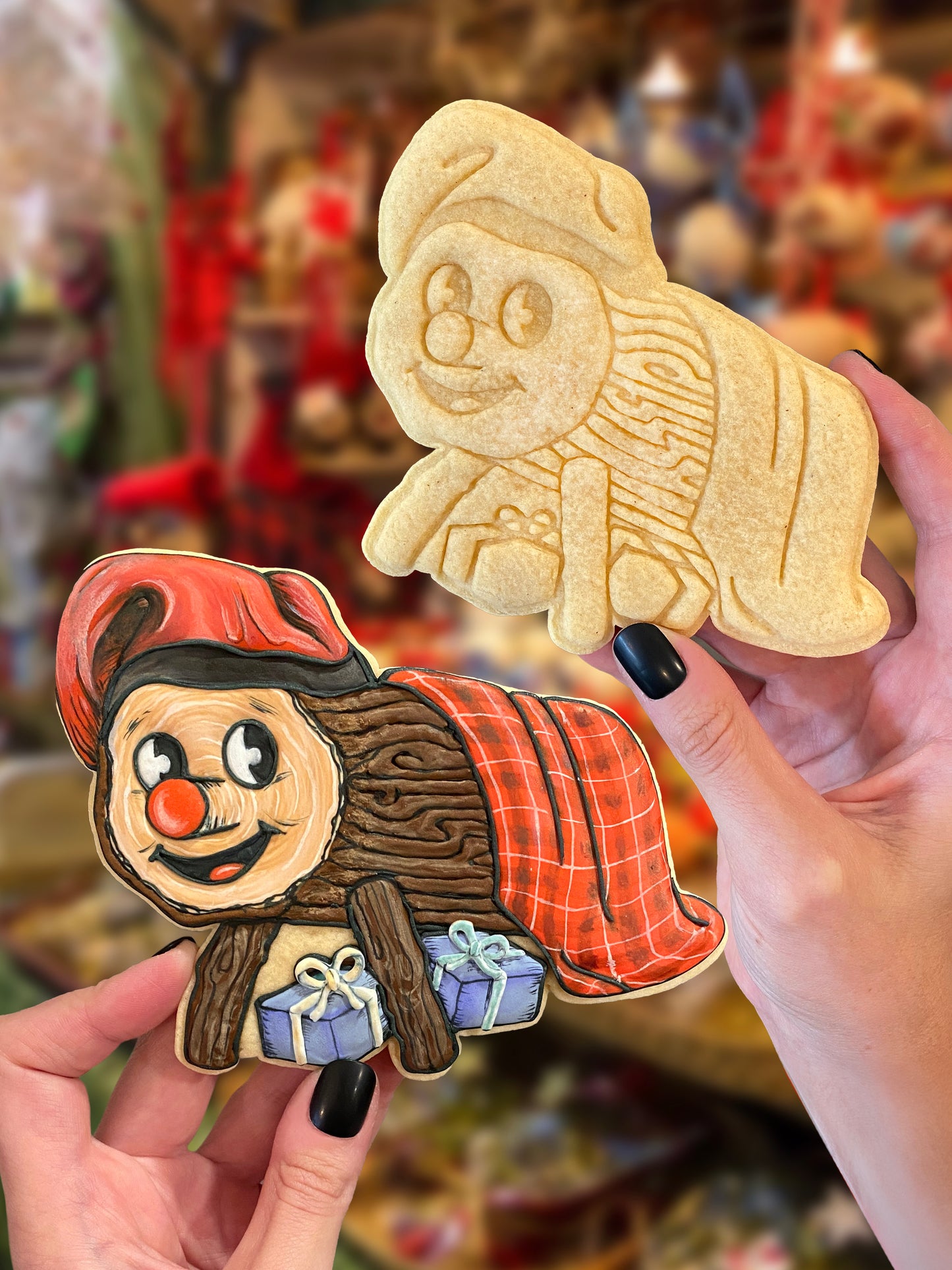 SPAIN: Caga Tió (Pooping Log) Cutter & Stamp Set