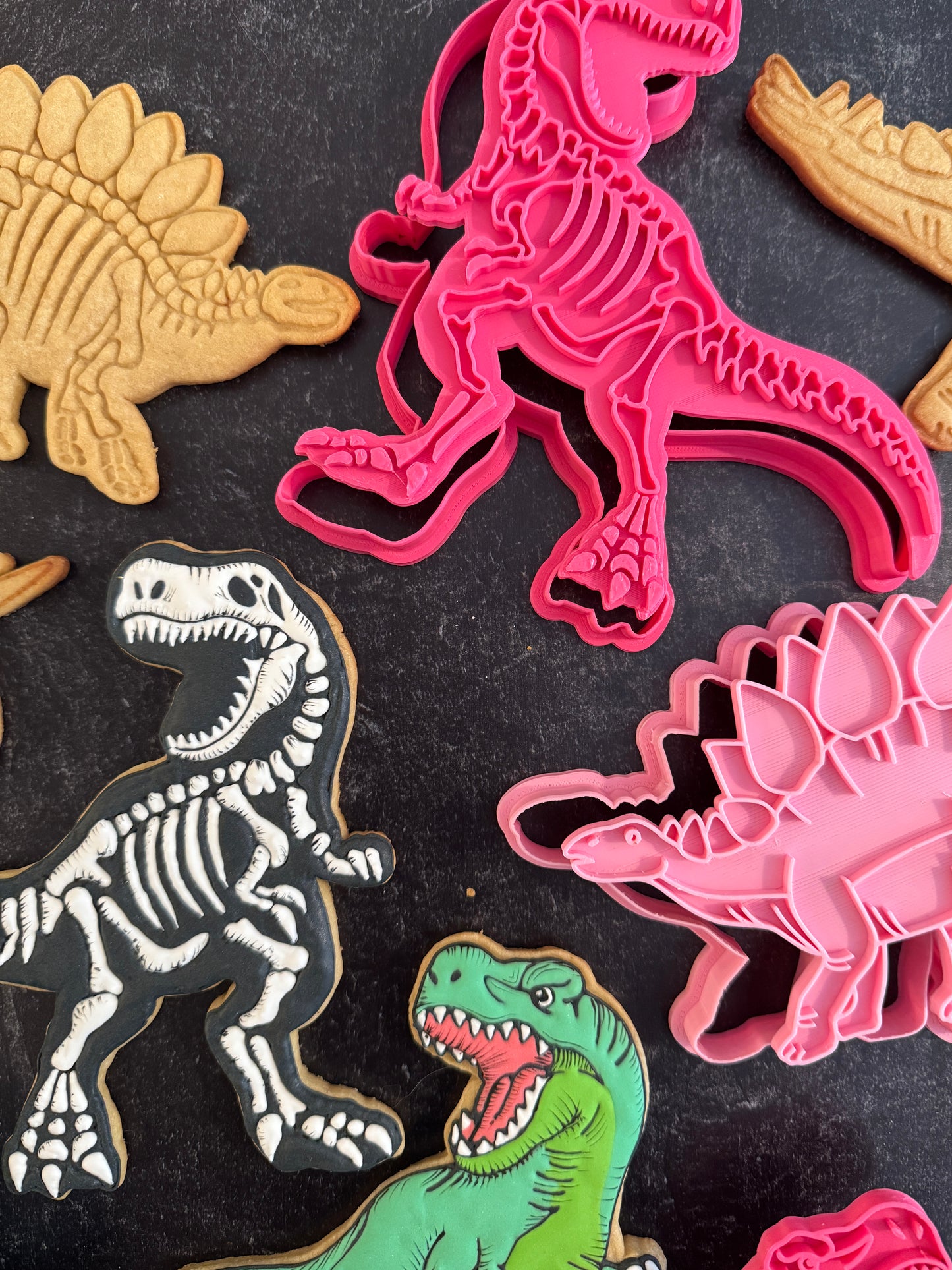 Dinosaurs Cookie Cutter & Stamps
