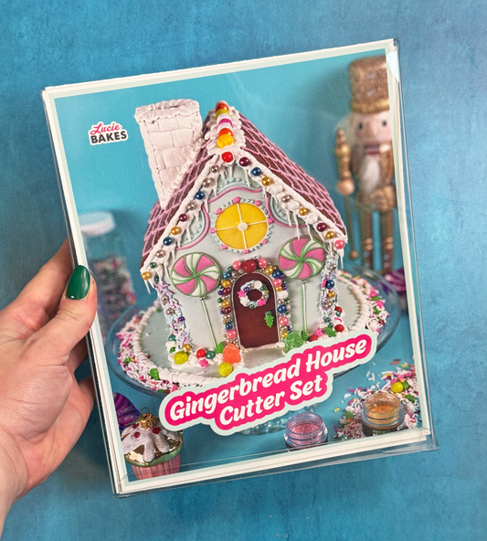 3D Gingerbread House Cutter Set