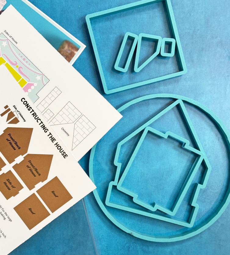 3D Gingerbread House Cutter Set