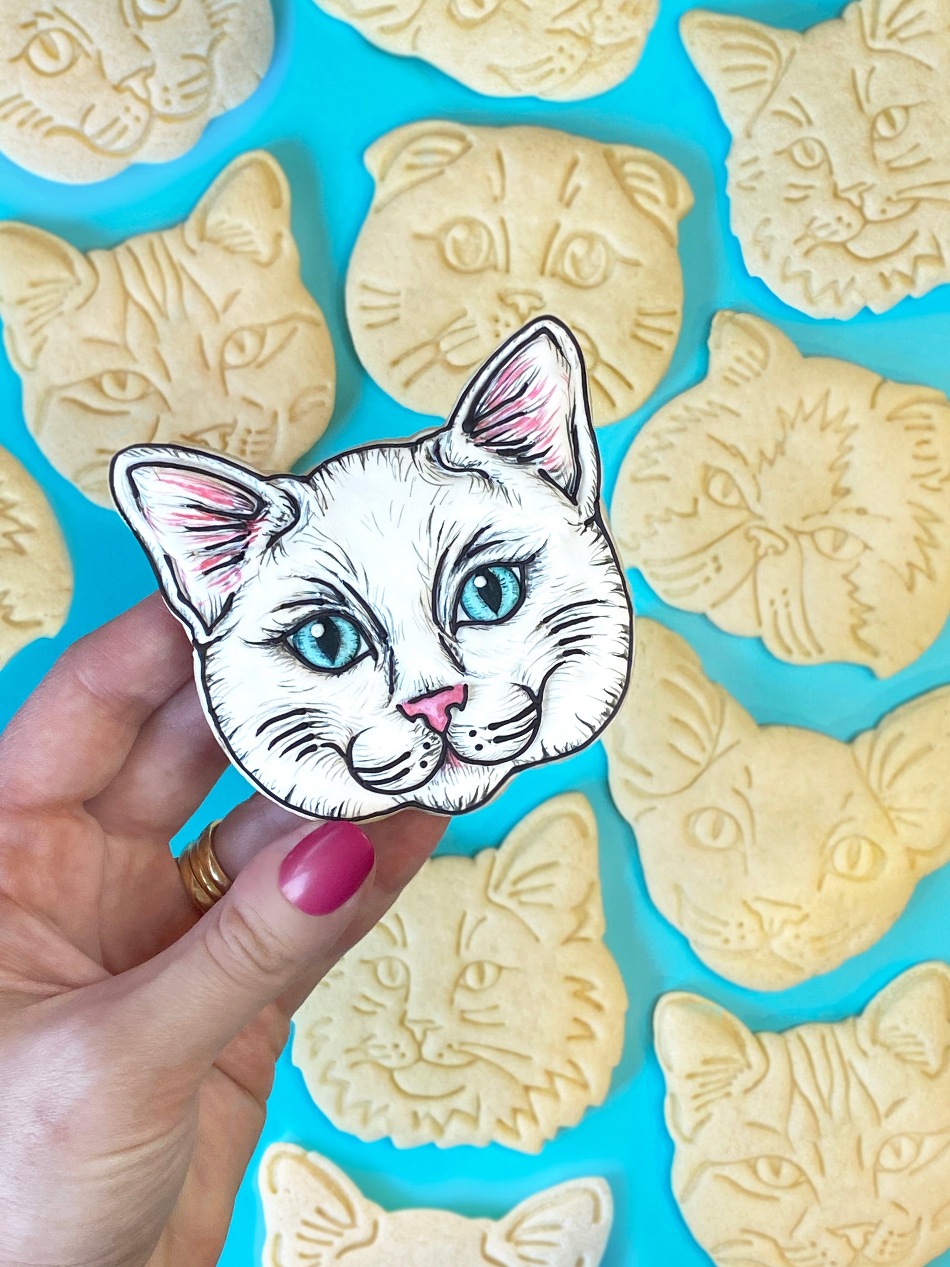Cat Portrait Cutter & Stamps